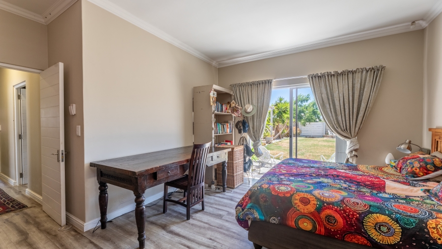 3 Bedroom Property for Sale in Sunningdale Western Cape